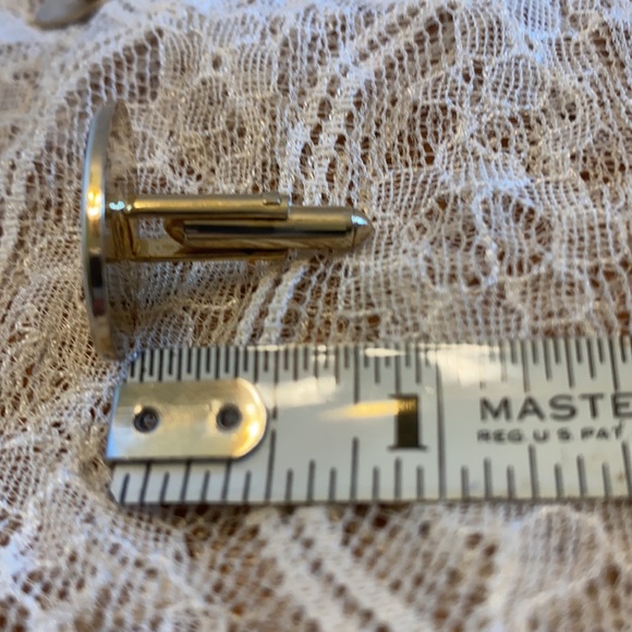 Vintage oval enamel & gold modernist design lavender, pink & green cuff link set - Picture 6 of 6